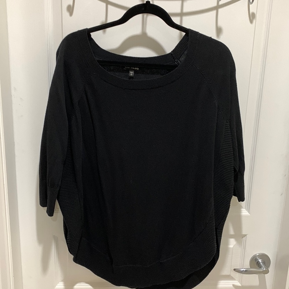 Black oversized sweater